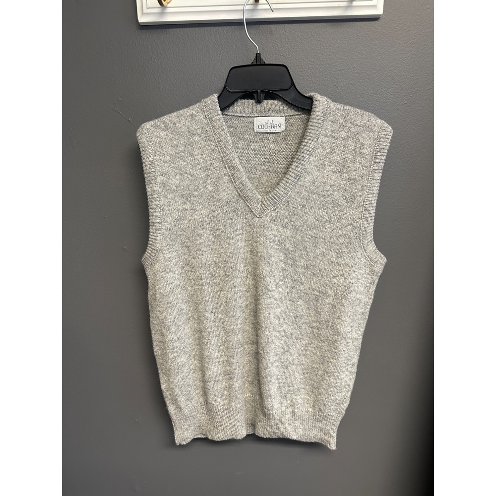 Vintage JJ Cochran Wool Sweater Vest Men Medium Gray Grandpa V-Neck Made in USA